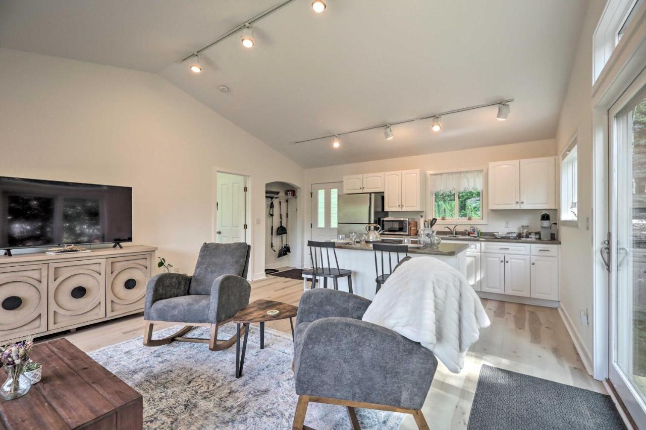 شقة Airy And Bright Hideaway Near Smugglers Notch! Cambridge المظهر الخارجي الصورة